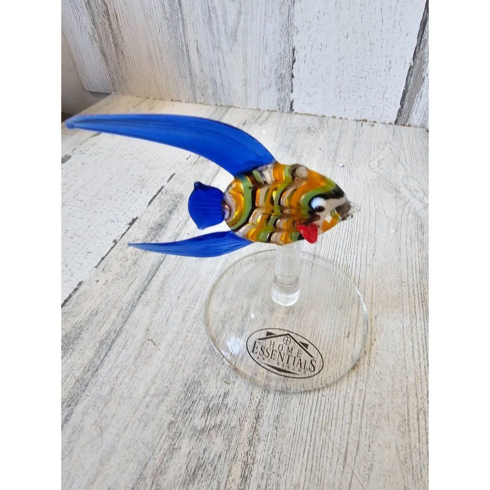 Tropical fish glass display home essentials‎ to court underwater